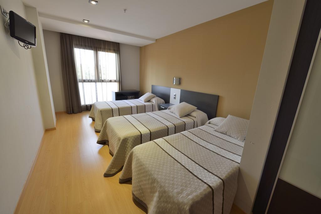 Hotel Ciutat D'Amposta Esterno foto