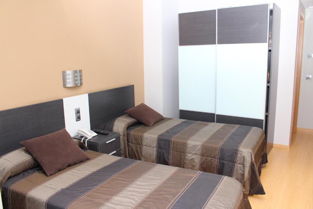 Hotel Ciutat D'Amposta Esterno foto