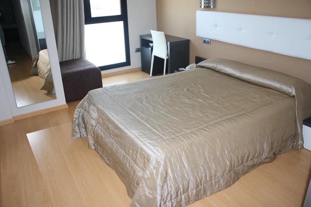 Hotel Ciutat D'Amposta Esterno foto